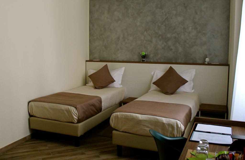 Bhl Boutique Rooms לנגנו חדר תמונה